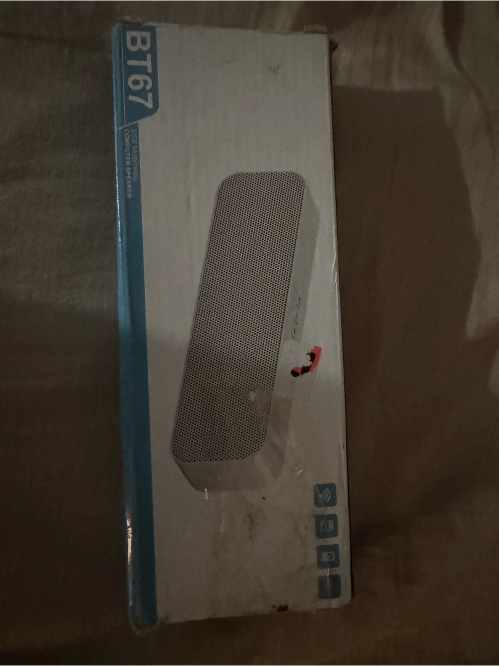 BT67 Portable Bluetooth Speaker - White/Silver